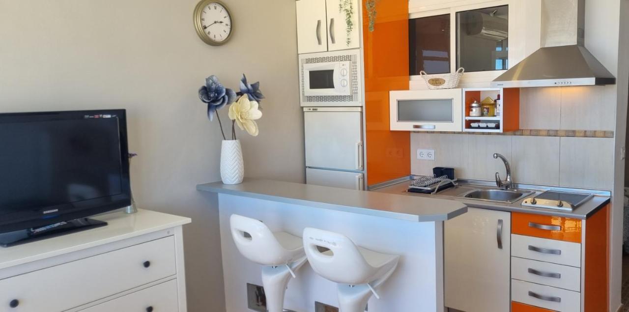 Apartamento En El Centro, 3 Personas Con Vistas Appartement Torremolinos Buitenkant foto